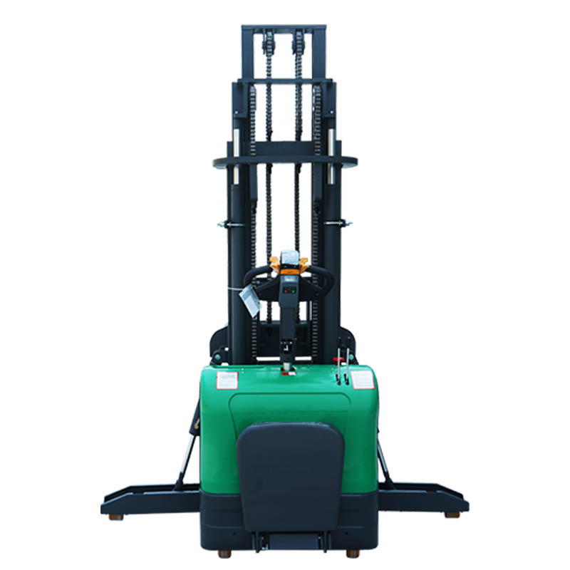 anti-tip fully electric stacker
