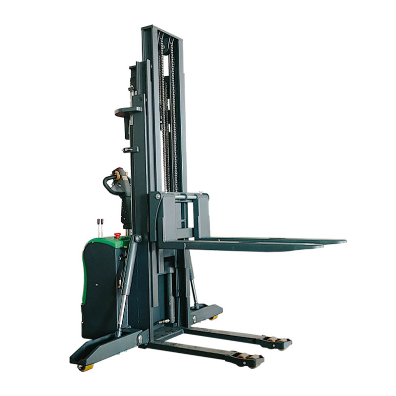 anti-tip fully electric stacker