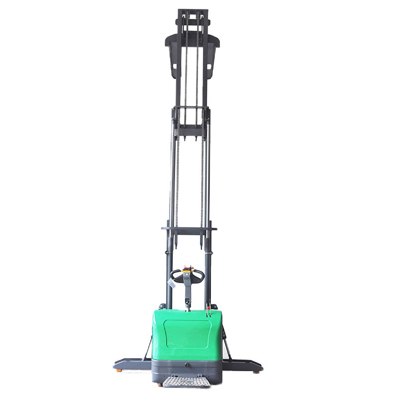 anti-tip fully electric stacker